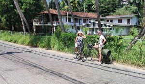 Guided cycling tour in Galle